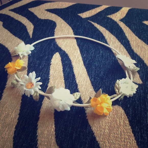 Flower hair halo