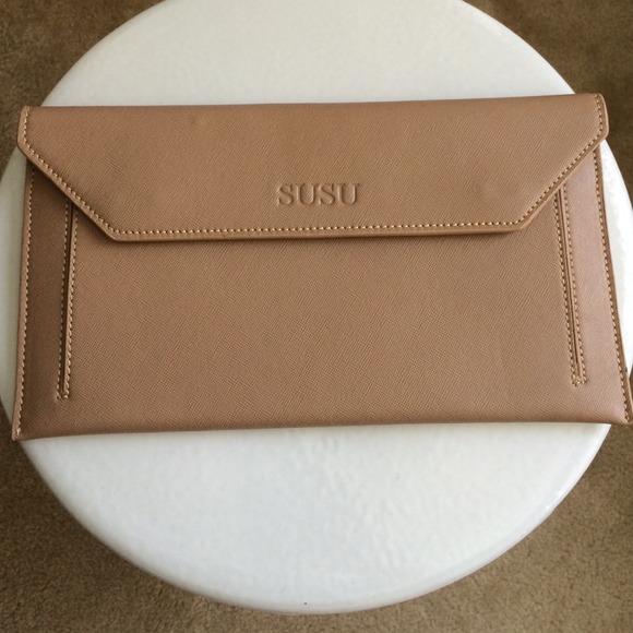 SUSU envelope clutch