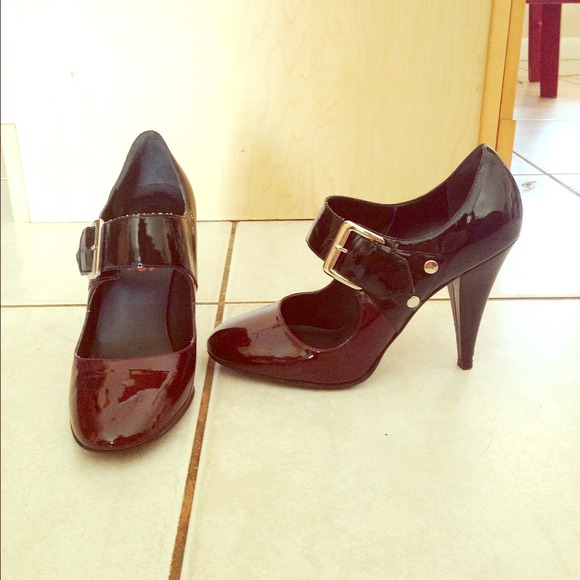Michael Kors two toned heels