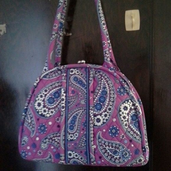 Reserved… Vera Bradley Kiss lock purse