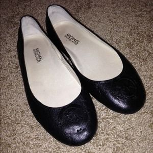 Michael Kors leather flats