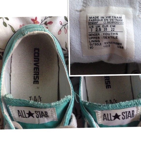 🚫Sold on Vinted🚫 Green / Blue Converse - Picture 3 of 4