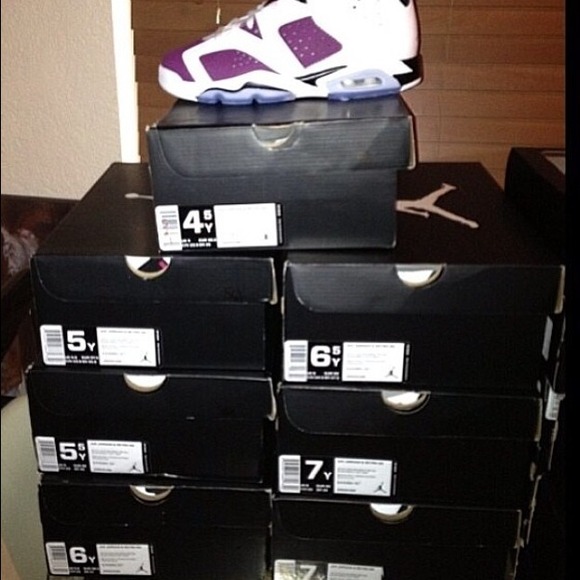 Retro 6s "Grapes"
