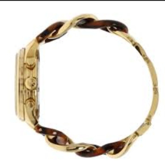 Michael Kors Tortoise Link Watch - Picture 2 of 4