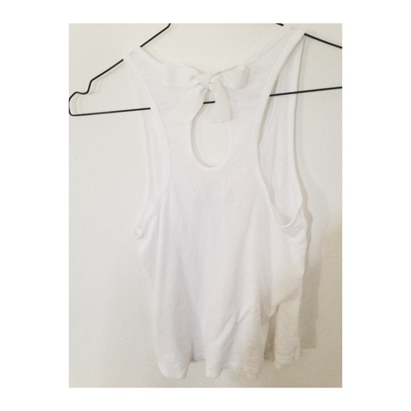 ABERCROMBIE BOW TOP (never worn) - Picture 2 of 2