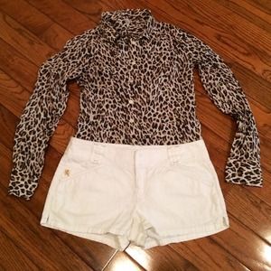 w h i t e • s h o r t s