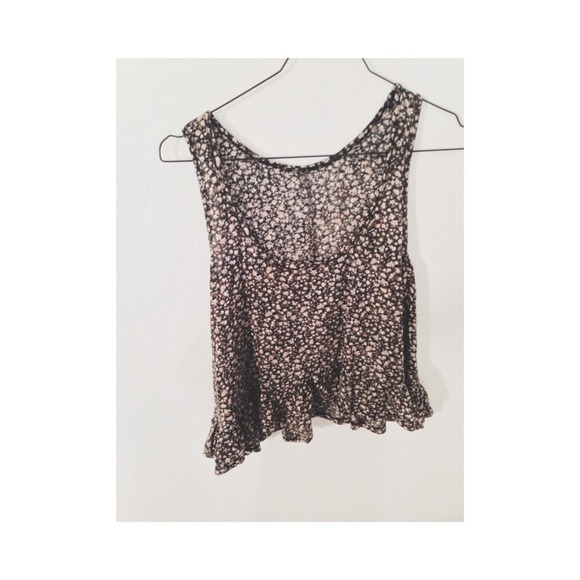 Floral BRANDY MELVILLE crop top with ruffles - Picture 1 of 1