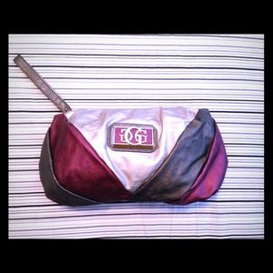 Guess clutch / wrist bag