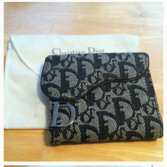 Dior Wallet
