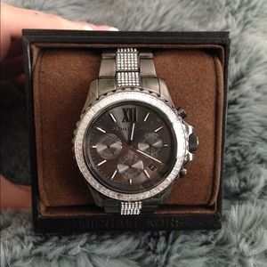 📛SOLD📛Michael Kors watch MK5829 OBO