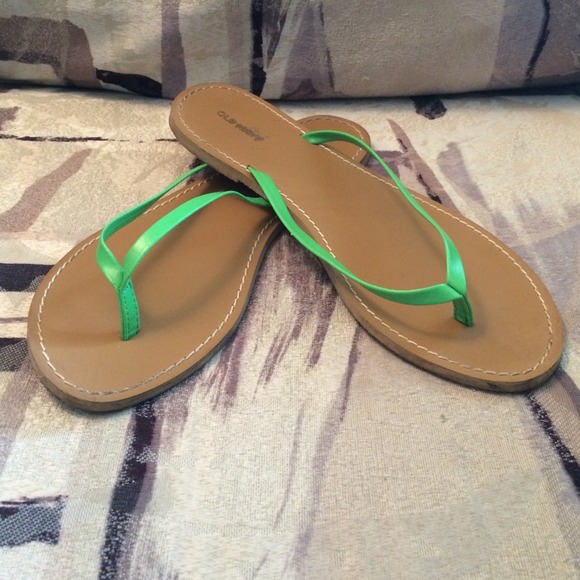 💚Keylime Sandals💚