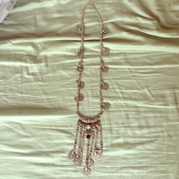 Ebony Coin Layering Necklace (Pewter)