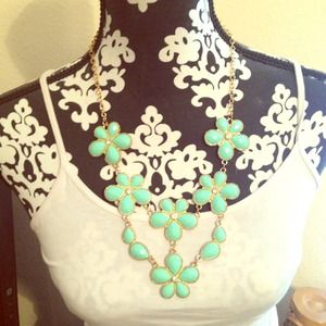 Flower statement necklace