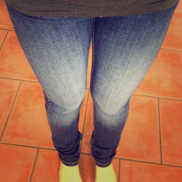 Levi's skinny size 0