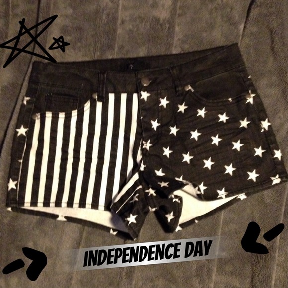 Forever 21 Denim - Forever 21 denim stretchy shorts