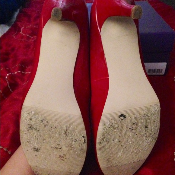 Madden Red Pumps - Picture 2 of 4