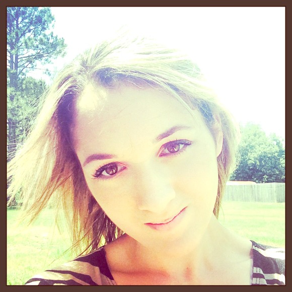 Meet your buyer/seller... Gina Wells :)