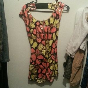 Hot short suit