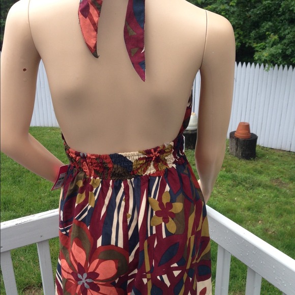 Tropical Print Halter Top Open-Back Romper - Picture 2 of 4