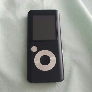 Mp610-4g mp3 player.