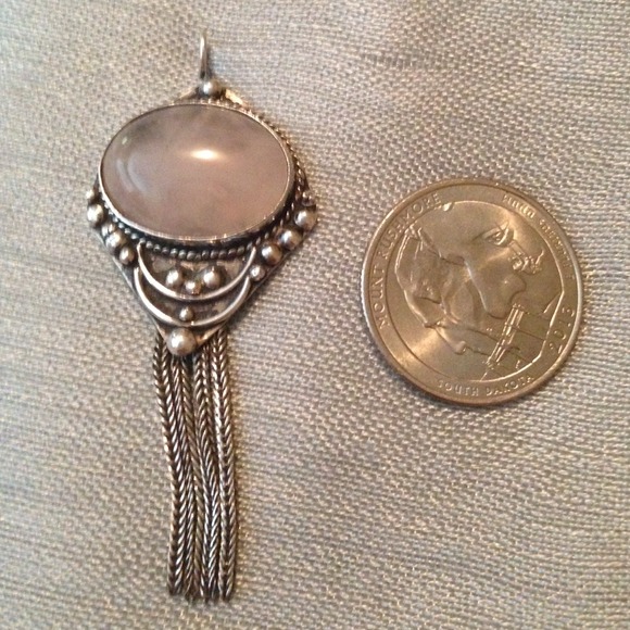 🌸Silver🌸and🌸Rose🌸Pendant🌸 - Picture 3 of 4