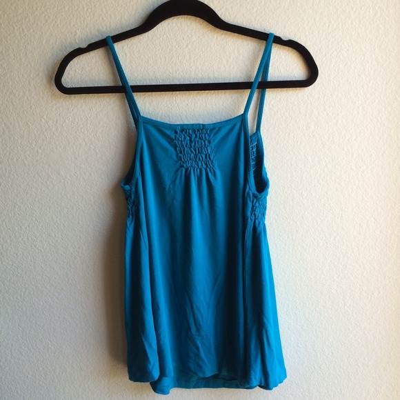 Blue Split Tank - Picture 2 of 4