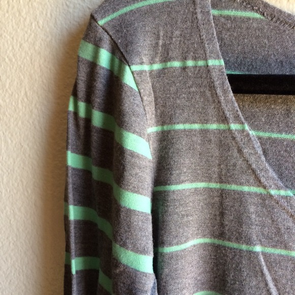 Green & Grey Striped Long Sleeved Volcom Shirt - Picture 3 of 4