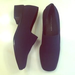 🚨REDUCED🚨Donald J Pliner size 7.5 Dress Shoe