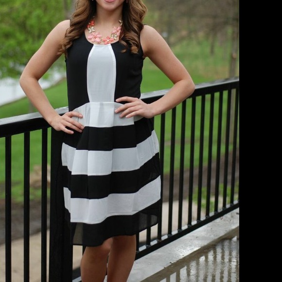 Tank Black and White Dress