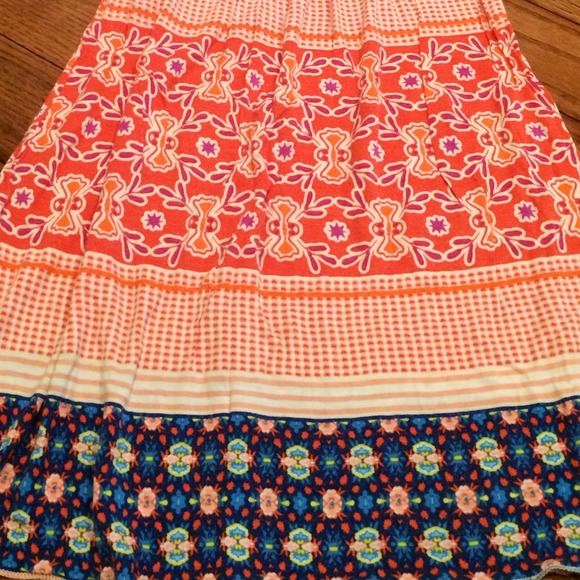 s u m m e r • d r e s s - Picture 2 of 4