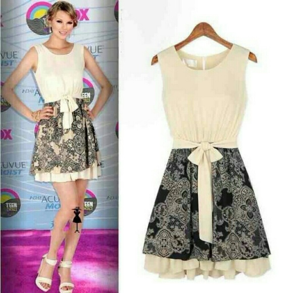 GORGEOUS Ivory Dress with black flowers pattern