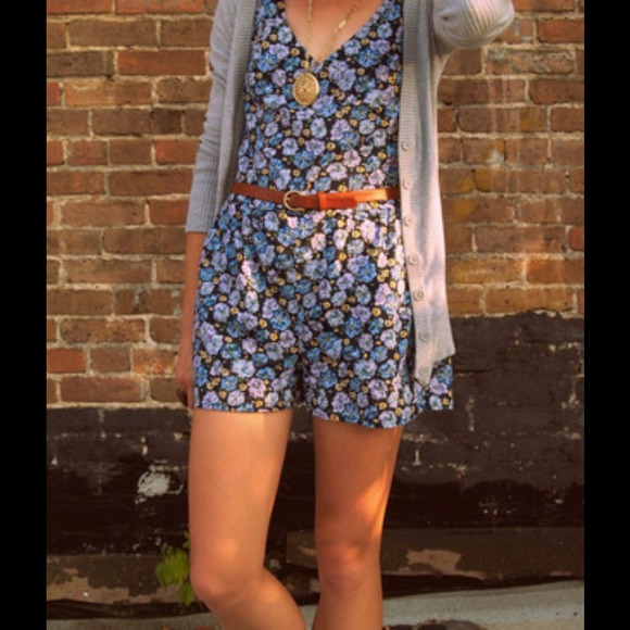 Sleeveless Floral Romper