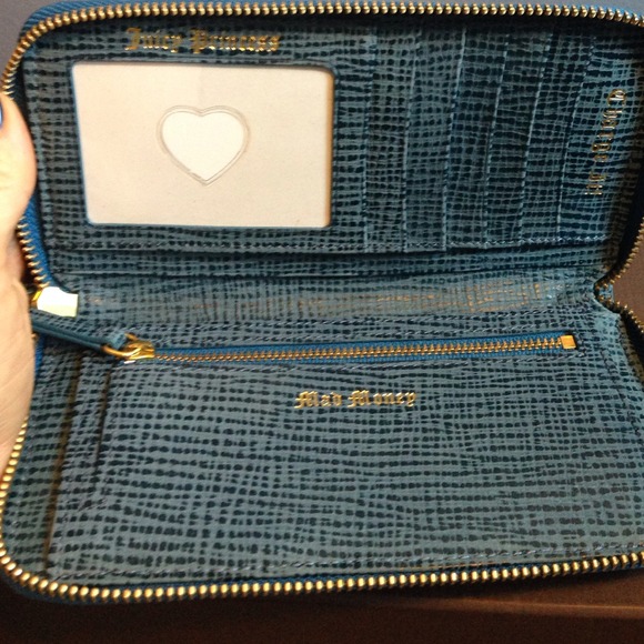 DONATED Juicy Couture soft felt wallet - Picture 3 of 4