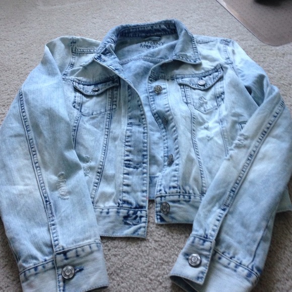 Denim jacket !