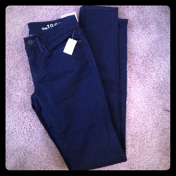 Dark wash Gap Jeans
