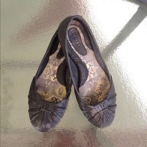 BORN Leather Flats Size 8.5/40