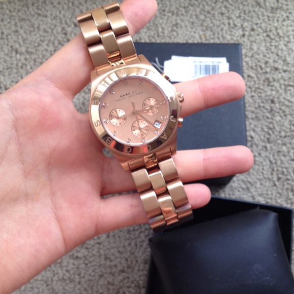 MARC BY MARC JACOBS ROSEGOLD WATCH