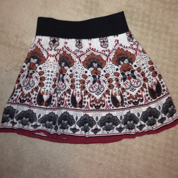 Printed high waisted skirt