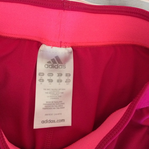 🚫SOLD🚫Adidas magenta spandex compression shorts! - Picture 3 of 4