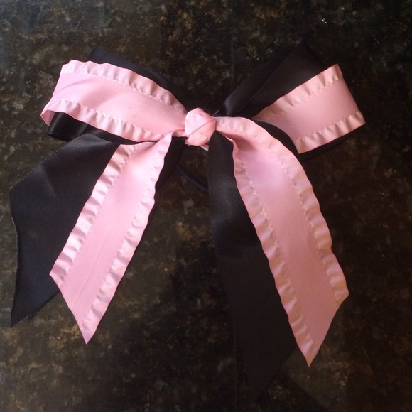 black and pink cheer bow