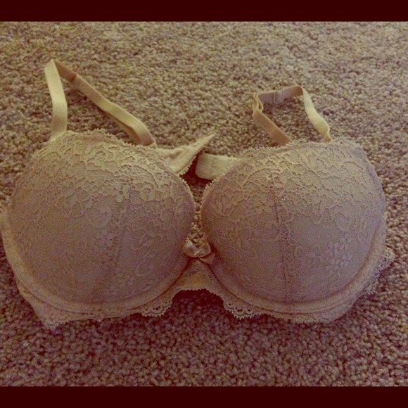 Push up bra- NWOT!