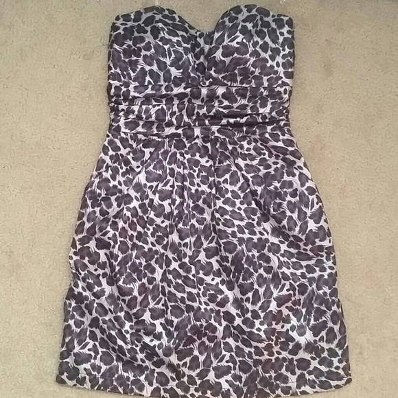 Leopard print dress -strapless