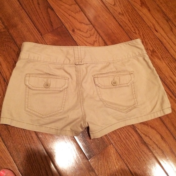 Express khaki short - Picture 4 of 4