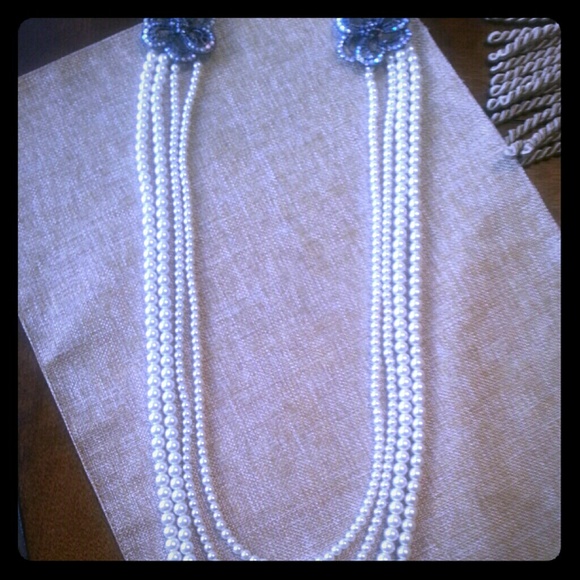 Long layered pearl necklace!