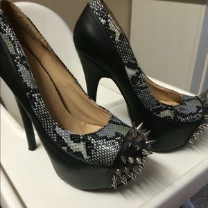 Spiked heels