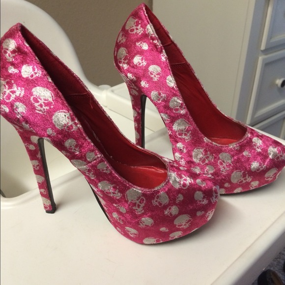 Skull Velvet Heels