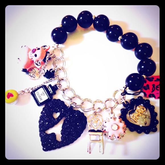 Black Heart Paris Charm Bracelet