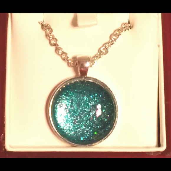 Mermaid Pendant/ Buy one get one free!!! - Picture 2 of 2