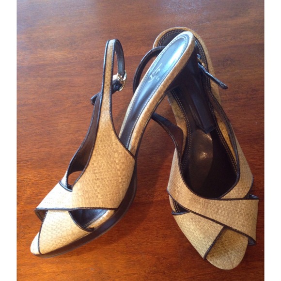 Life Stride sandals