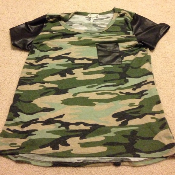 Camo shirt from pacsun